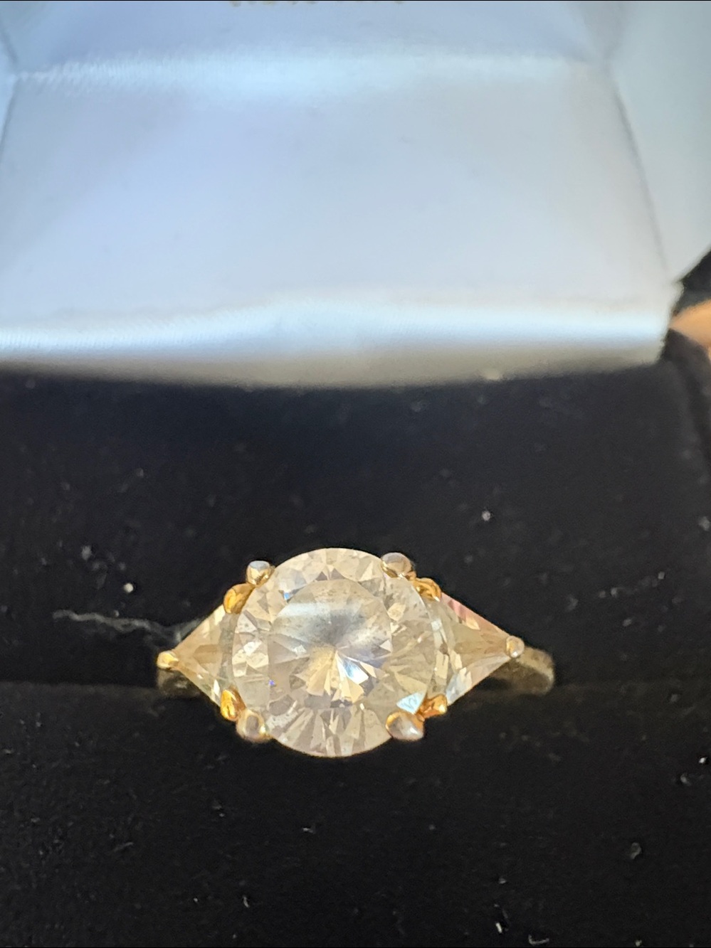 CZ ring - Picture 2 of 5